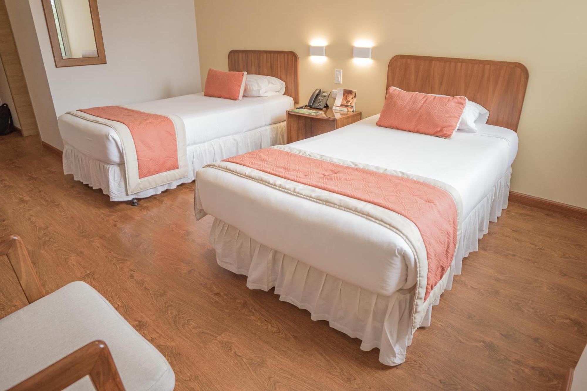 Hotel Ambato Exteriér fotografie